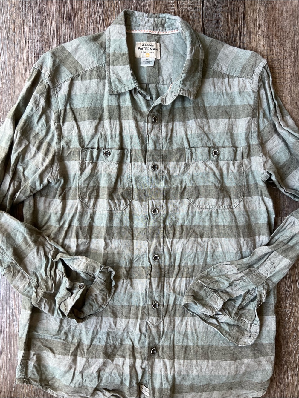 Quiksilver Waterman Collection Men’s Small Sage Gray Plaid Long Sleeve Shirt